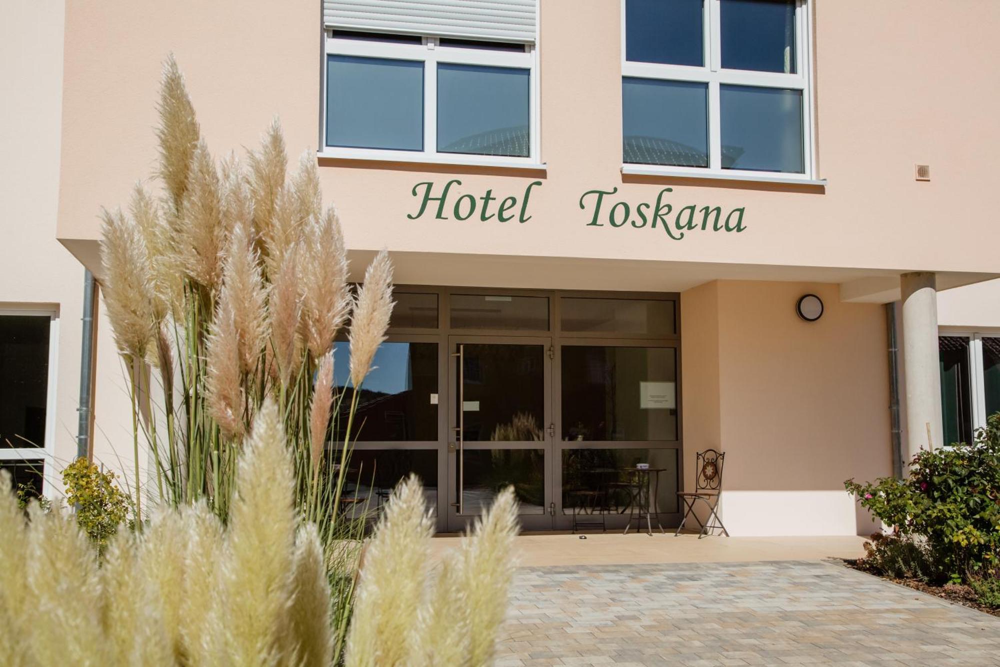 Hotel Villa Toskana Парсберг Экстерьер фото